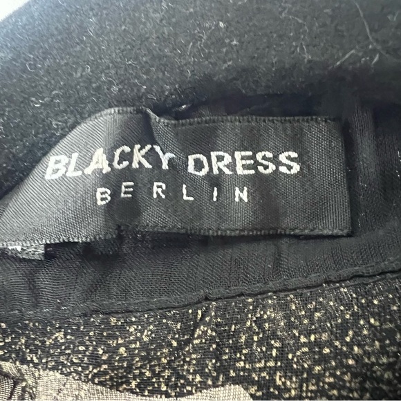 Vintage Blacky dress Berlin sleeved semi-sheer top. Black with Floral Design 8 - Picture 8 of 16